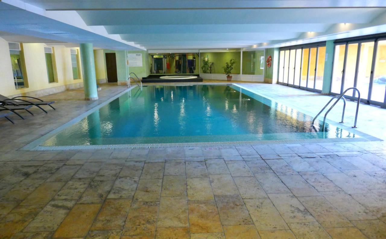 Salinas. Apartment For 4. Terrace/Parking/Pools/Gym/4Mins Beach เอสเตโปนา ภายนอก รูปภาพ